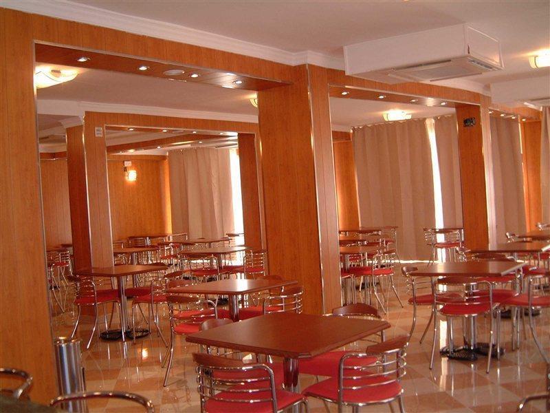 Nch Hotel Τορρεμολίνος Εξωτερικό φωτογραφία