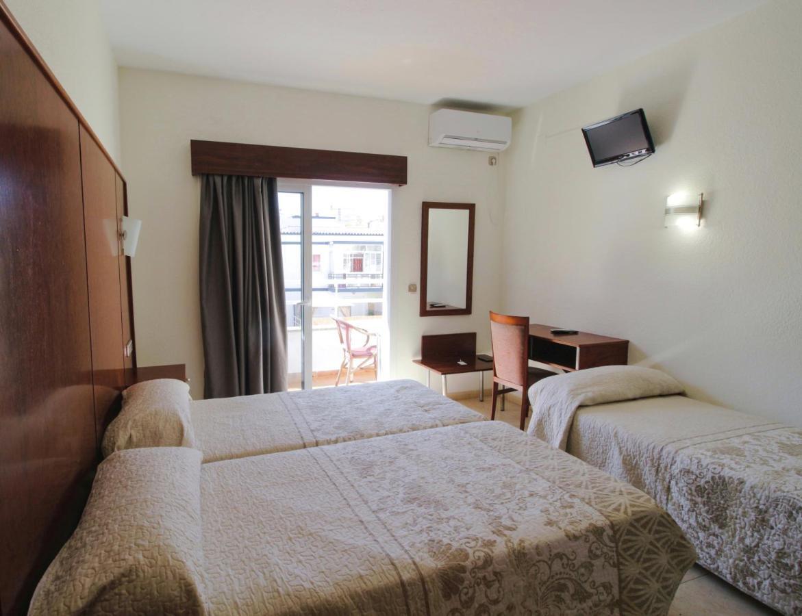 Nch Hotel Τορρεμολίνος Εξωτερικό φωτογραφία