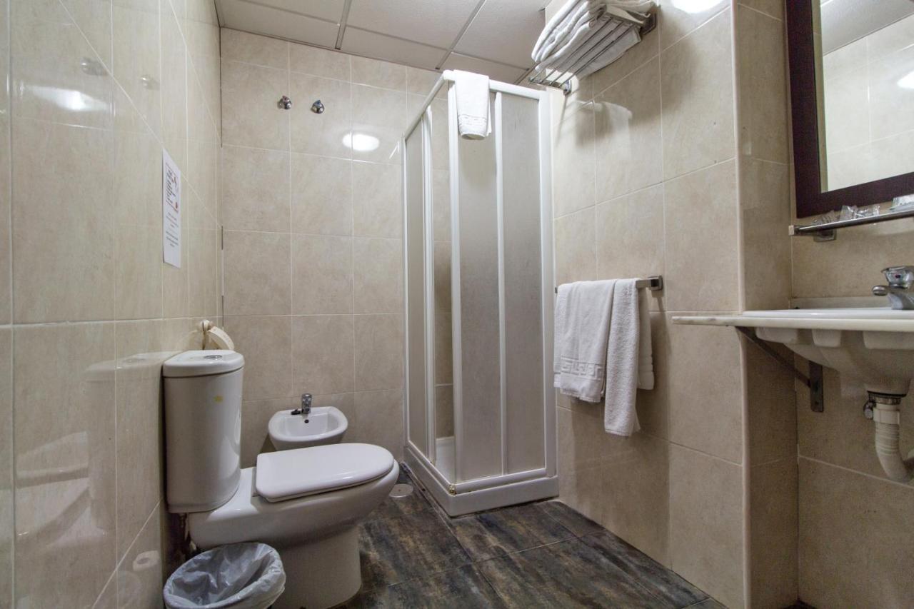 Nch Hotel Τορρεμολίνος Εξωτερικό φωτογραφία