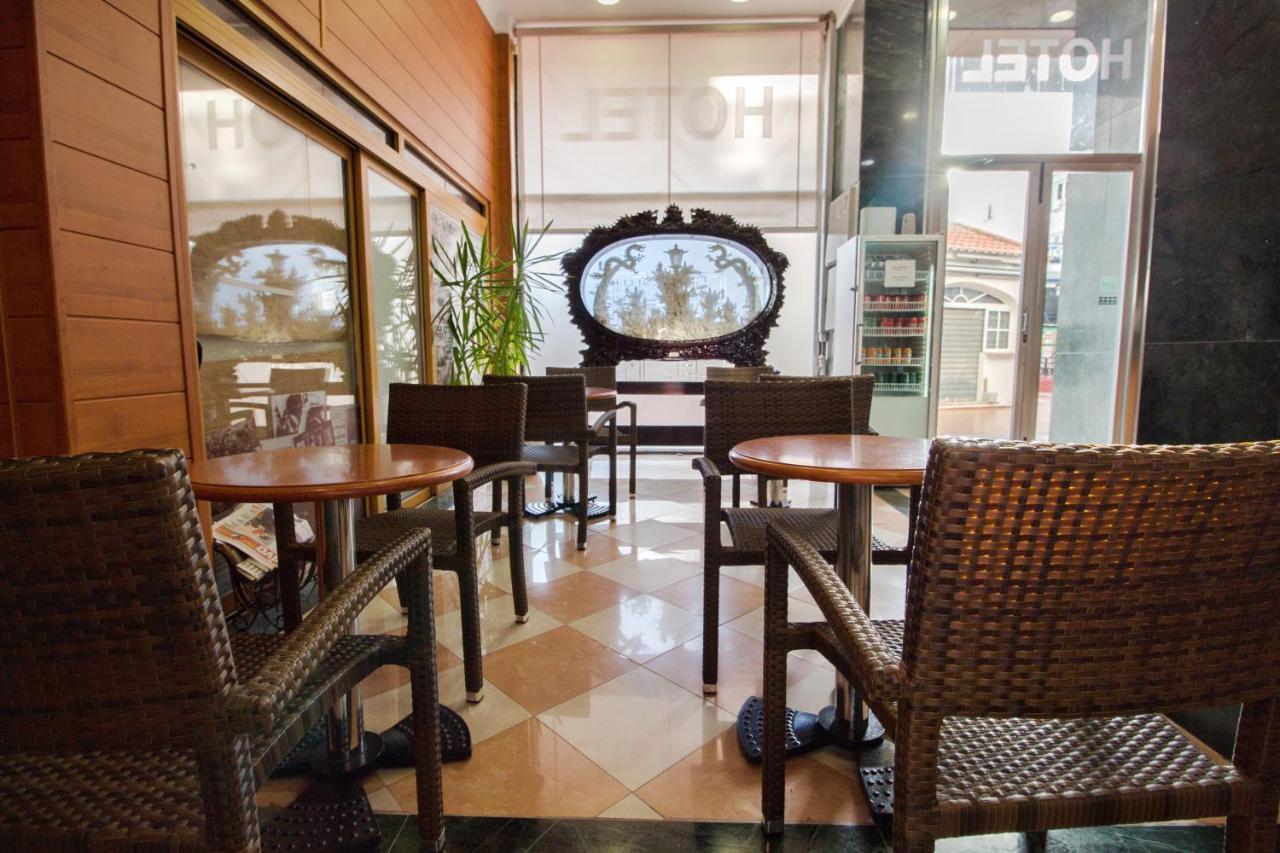 Nch Hotel Τορρεμολίνος Εξωτερικό φωτογραφία
